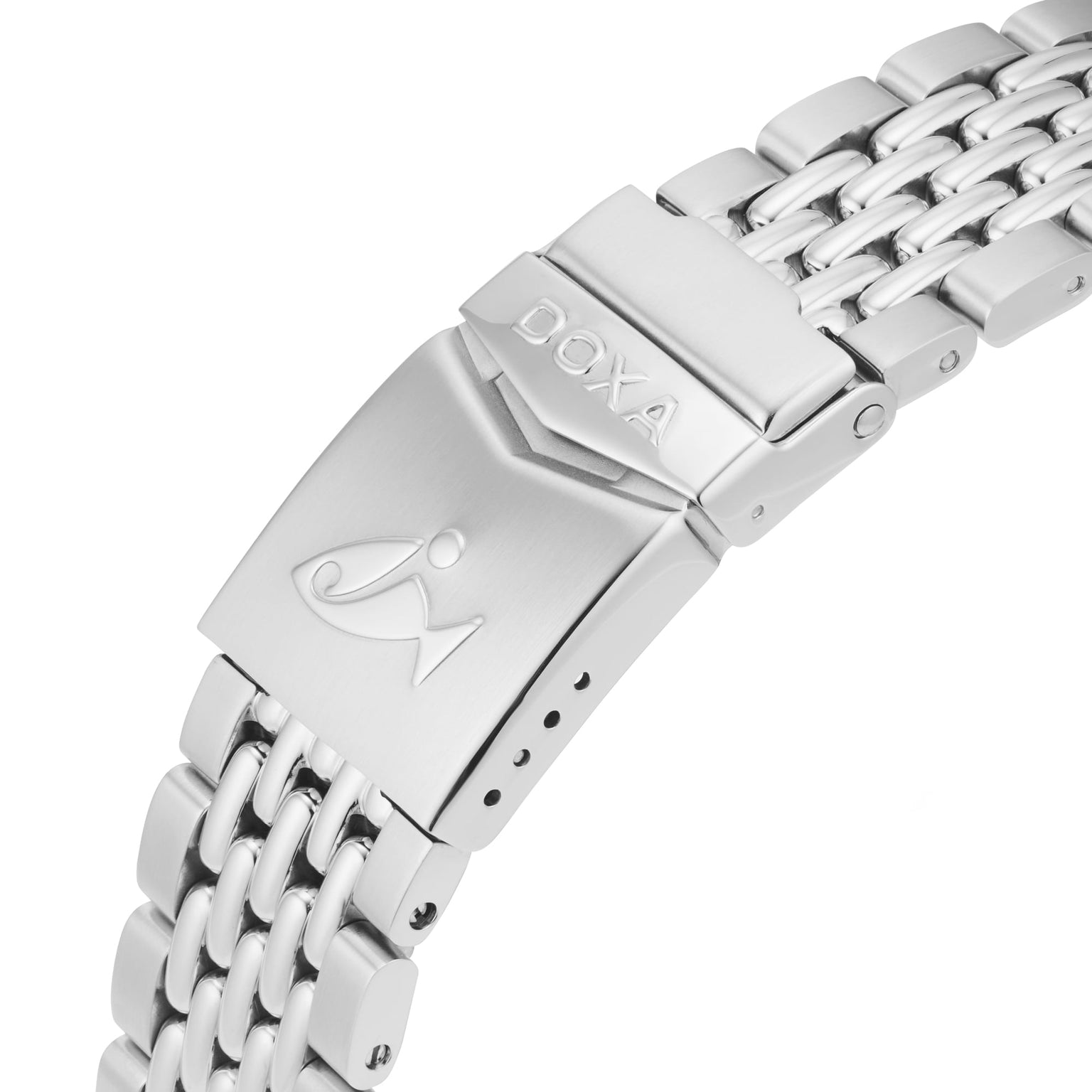 Close-up of the DOXA Sub 200 C-Graph II Aquamarines stainless steel bracelet, featuring the engraved DOXA logo and fish symbol on the clasp—an iconic detail of this renowned tool watch.
