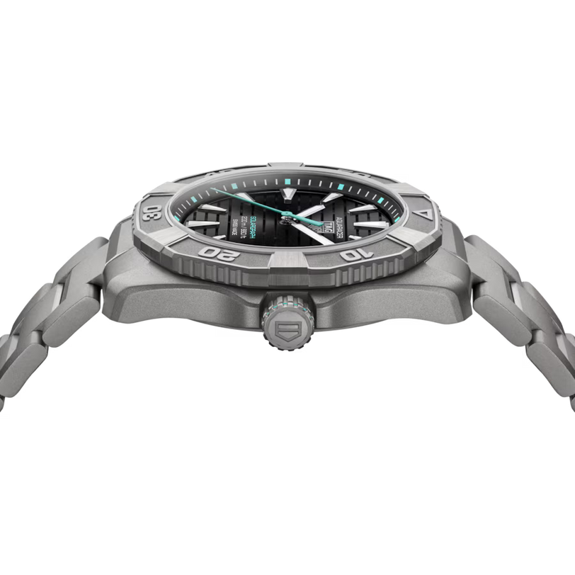 Aquaracer Professional 200 Solargraph | 40mm, Titanium, Black Dial, Men's Watch