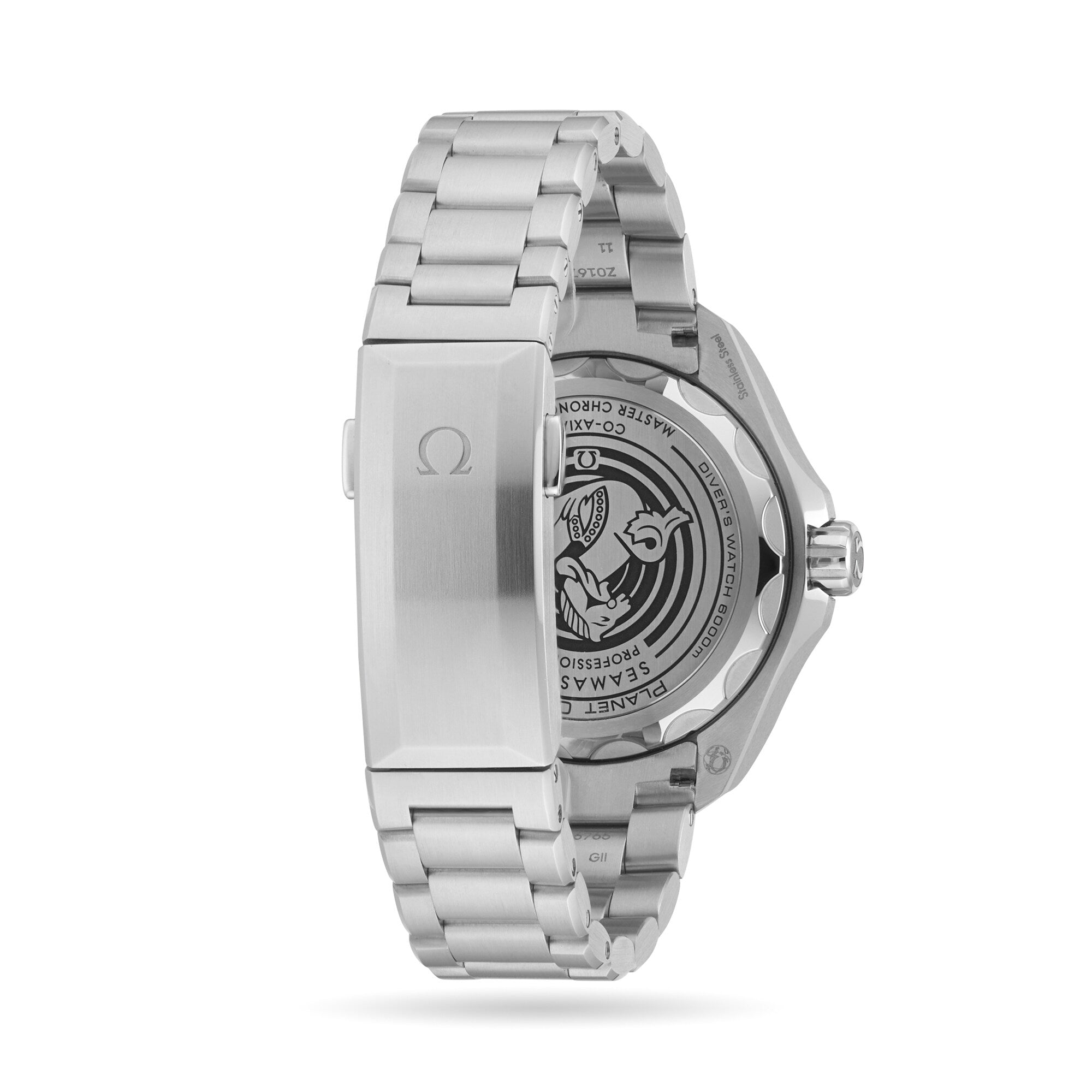 The back view of the OMEGA Seamaster Planet Ocean 6000M showcases its engraved case back, reflecting its Ultra Deep saturation diver legacy, and features the OMEGA logo on the bracelet clasp.