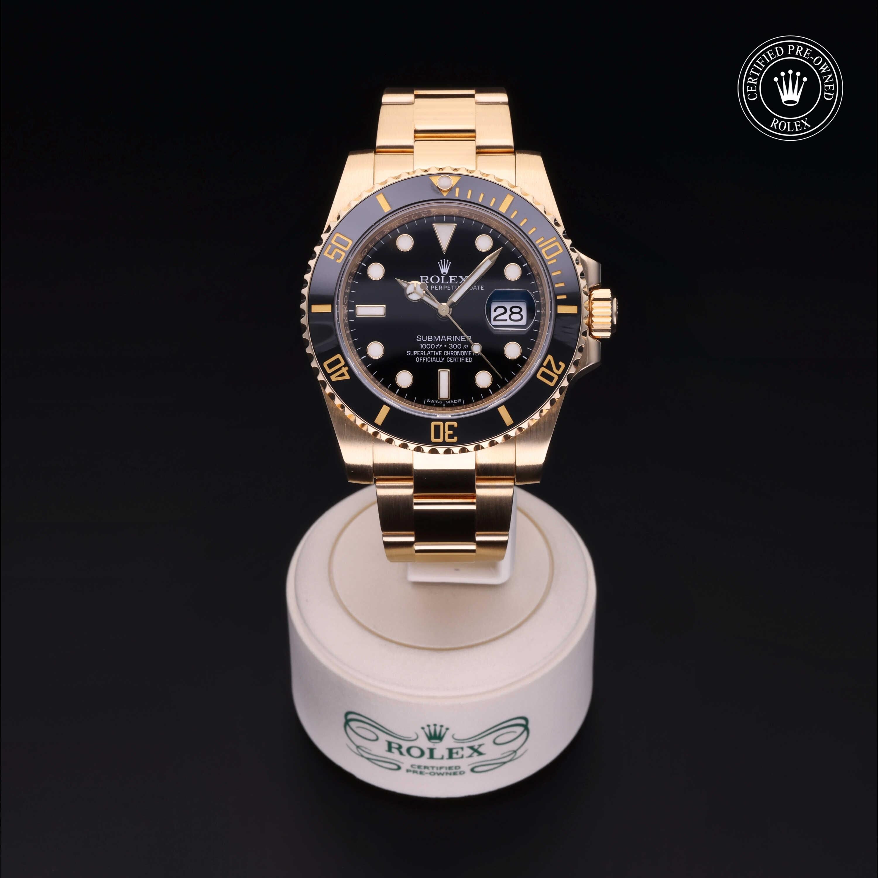 Rolex Certified Pre-owned Submariner M116618LN-0001 front on black background