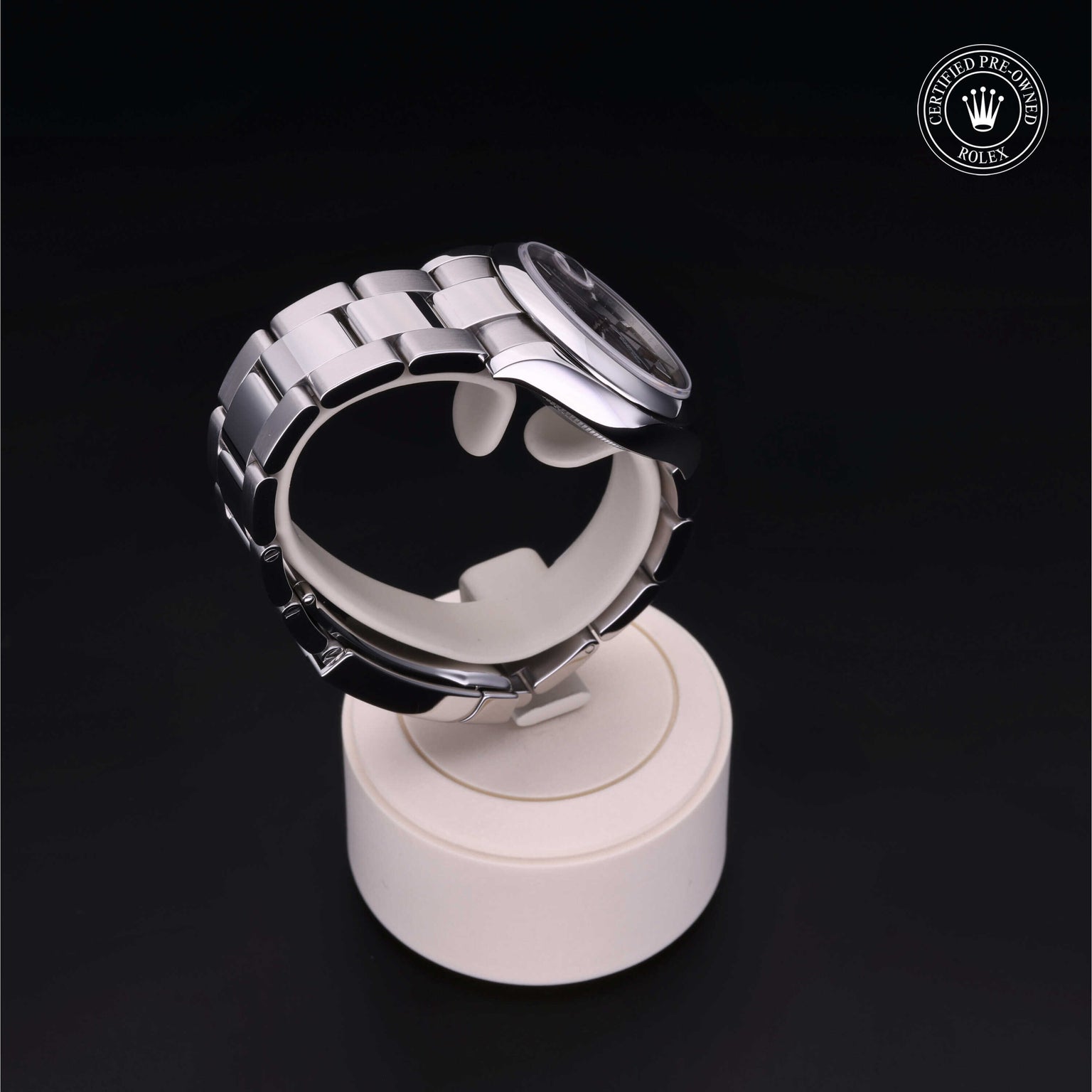 Rolex Certified Pre-owned Lady Datejust M278240-0009 front on black background