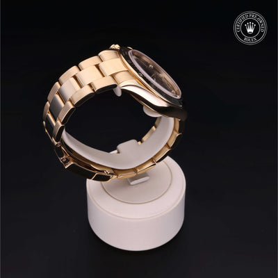 Rolex Certified Pre-owned Daytona M116528-0024 front on black background