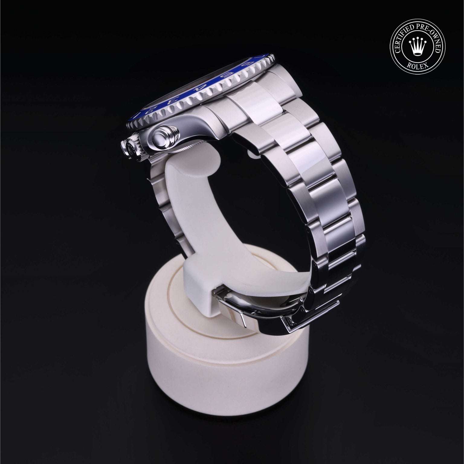 Rolex Certified Pre-owned Yacht-Master II M116680-0002 front on black background