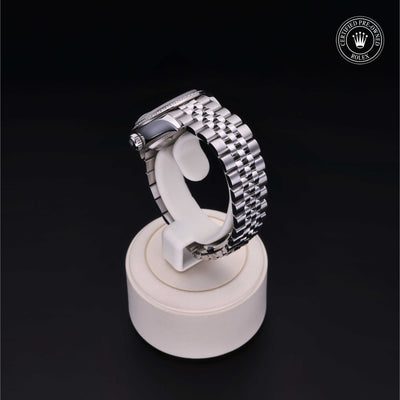 Rolex Certified Pre-owned Lady Datejust M279384RBR-0015 front on black background