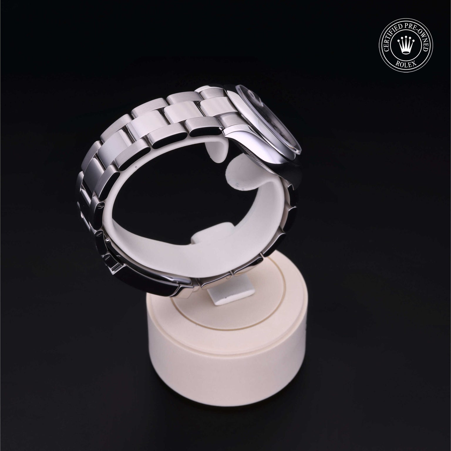 Rolex Certified Pre-owned Lady Datejust M278240-0017 front on black background