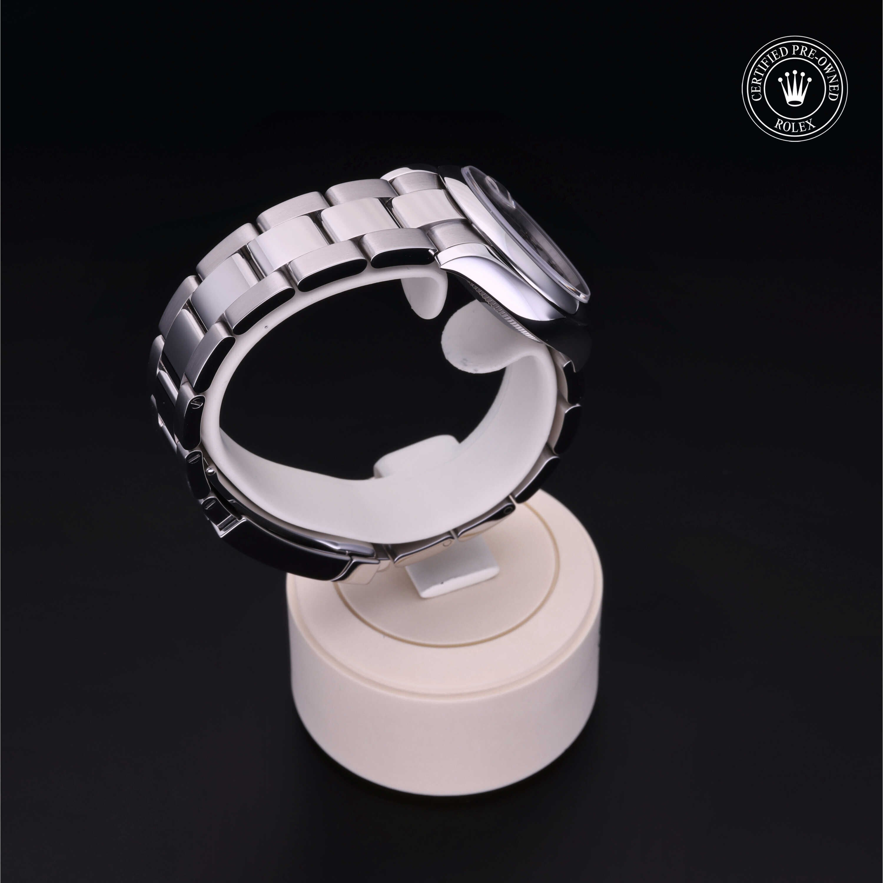 Rolex Certified Pre-owned Lady Datejust M278240-0017 front on black background