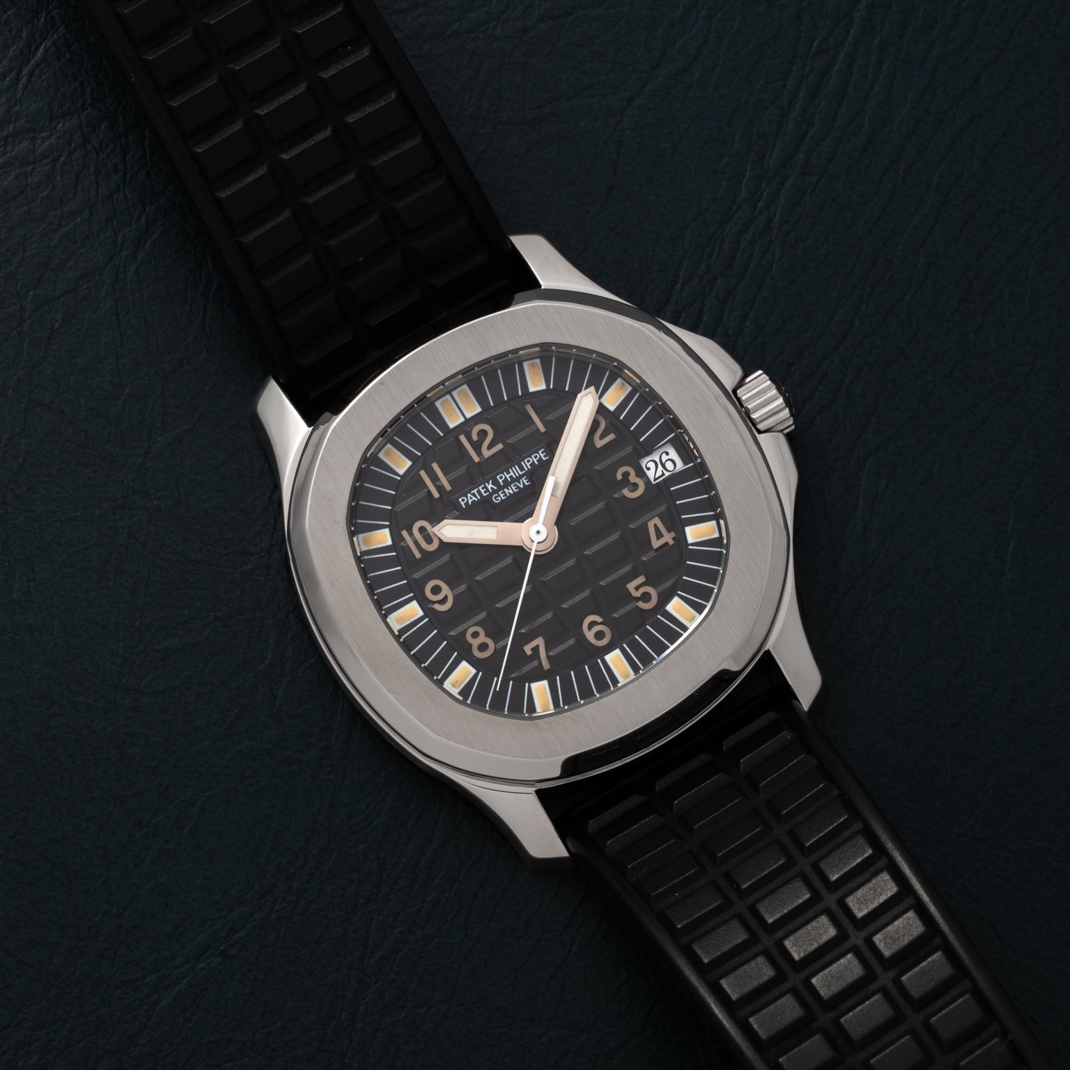 Patek Philippe Aquanaut 'First Reference' - Image 9