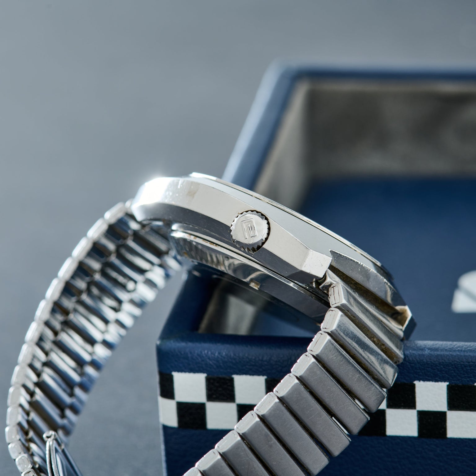 Nivada Chronoking