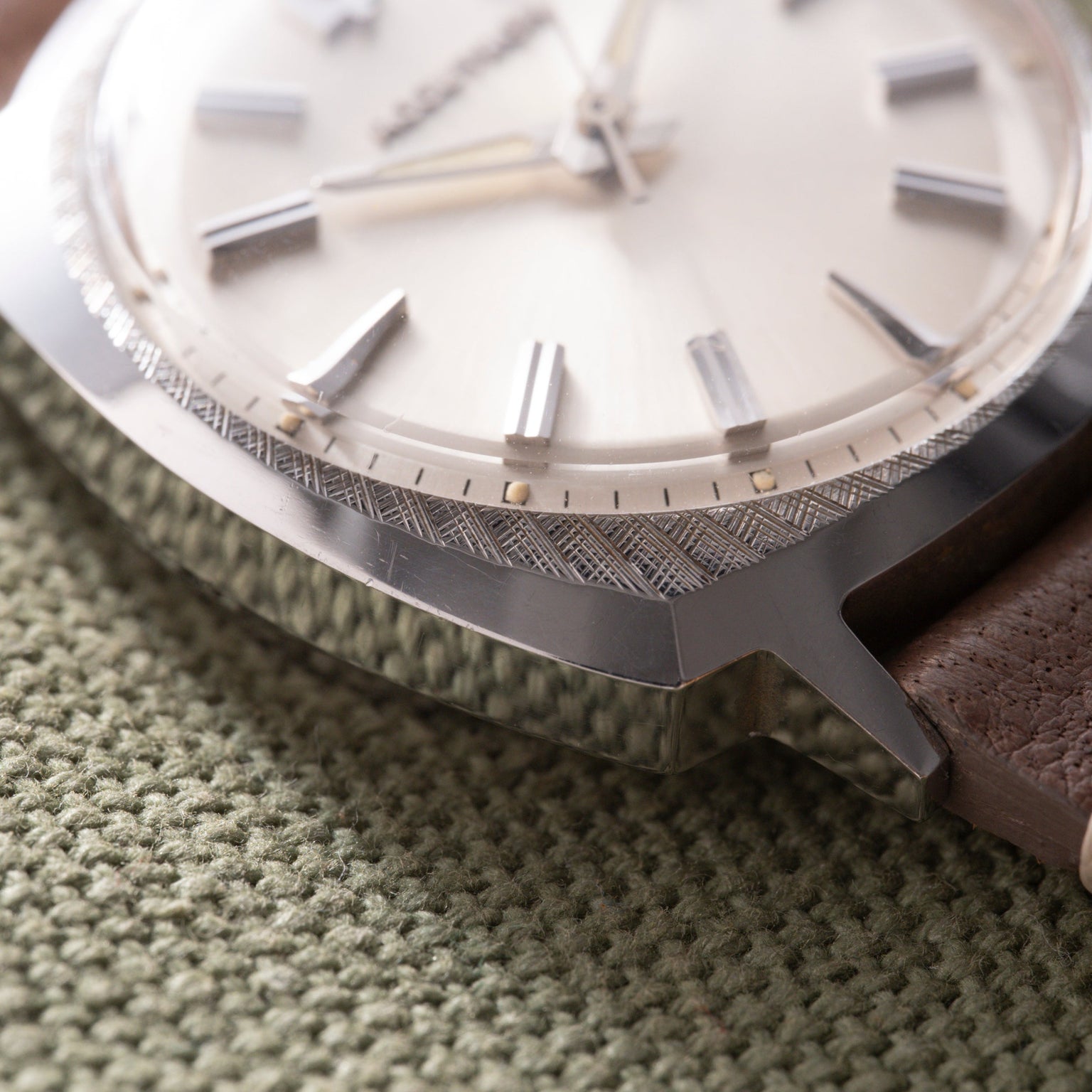 Bulova Accutron 'Floppy Football'