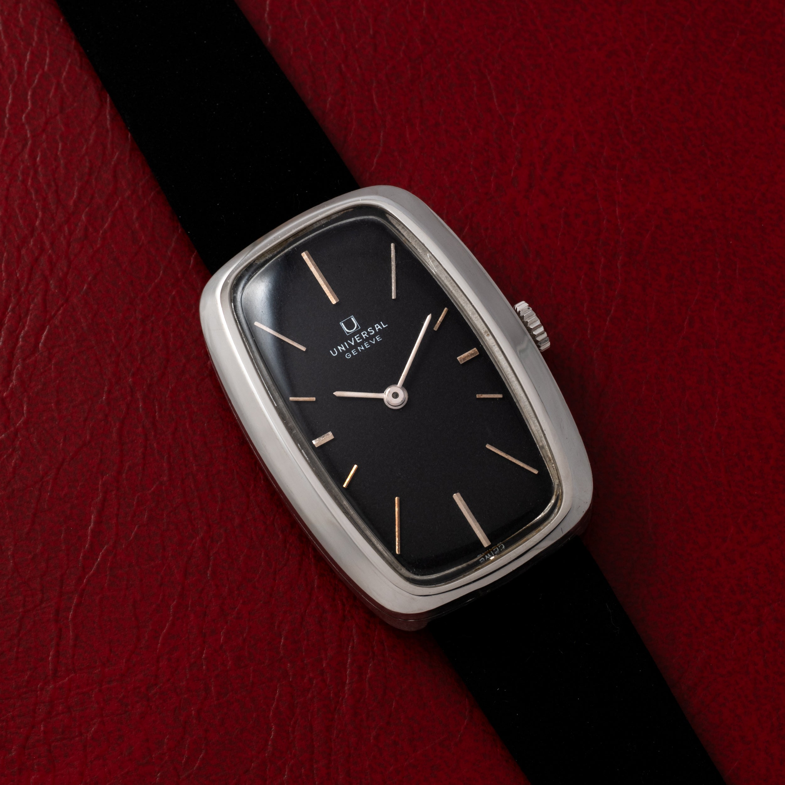 Universal Genève 'Bathtub' Dress Watch - Image 1