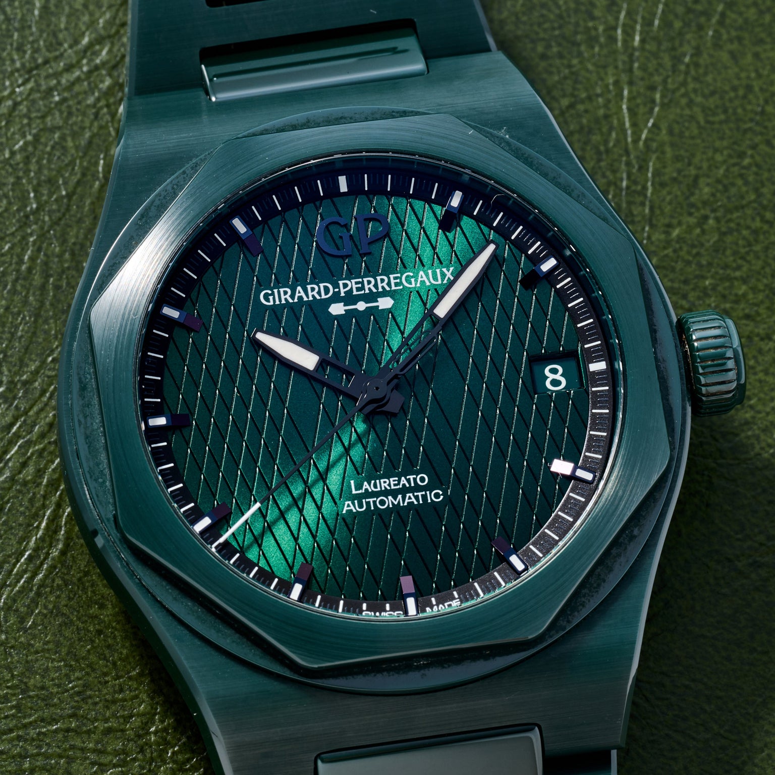 Girard-Perregaux Laureato 42mm 'Aston Martin' Edition