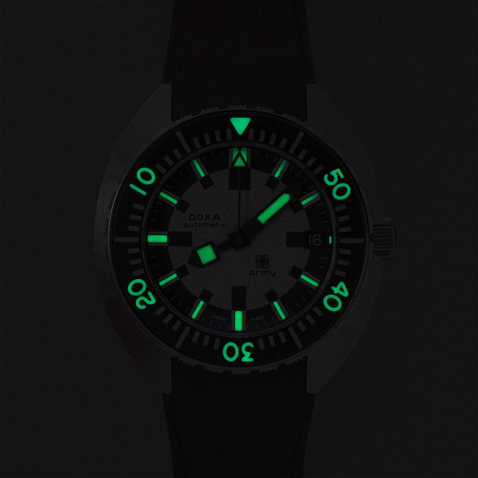 DOXA SUB Army 200T for Hodinkee Limited Edition | 39mm, Stainless Steel