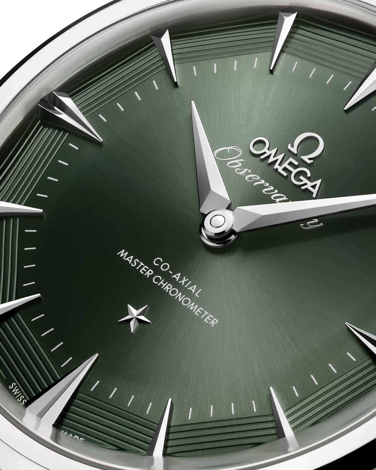 Constellation Observatory | 39mm, Green Leather Strap, Men's Watch